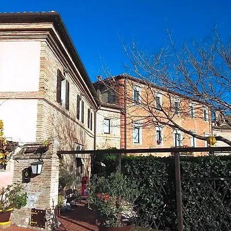 Acquamarina Alojamento de Acomodação e Pequeno-almoço Marina di Montemarciano