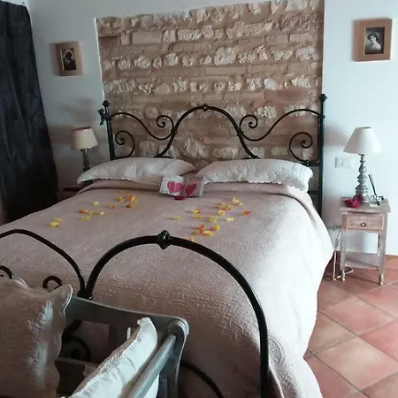 Acquamarina Frühstückspension Marina di Montemarciano