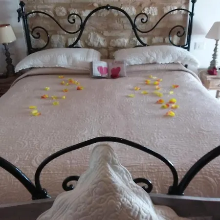 Acquamarina Bed & Breakfast *